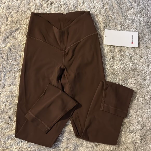 Lululemon Align V-Waist Pant 25” - Picture 6 of 9